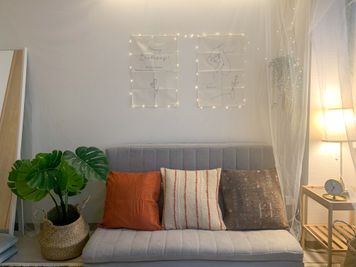 koburi HOUSE パーティールームの室内の写真