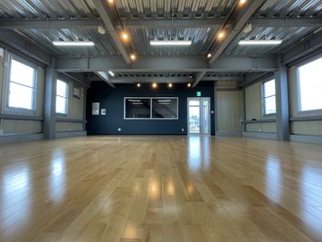 AION 小松スタジオ ダンス向けレンタルスタジオの室内の写真
