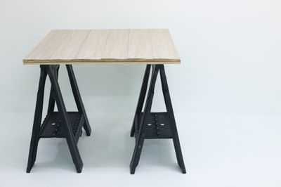 天板を乗せて使う簡易テーブルです。

90×90cm - Studio & Cafe Bar ODA ハウススタジオ/撮影スタジオの設備の写真