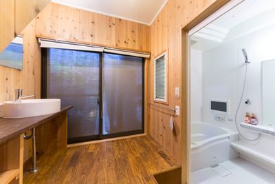 シャワー（有料オプション） - レンタルスペース「里」 京町家の1棟レンタルスペースの設備の写真