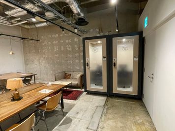 ＜RemoteworkBOX BUKATSUDO店【No.2】＞完全個室⭐️Wi-Fi無料！2時間以上の利用でお得！ - RemoteworkBOX BUKATSUDO店