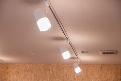 照明（調光調色可能） - レンタルスタジオ「D-Base」武蔵境店 武蔵境スタジオ３の設備の写真