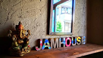 JAMHOUSE AMATERASU 多目的スペースの入口の写真