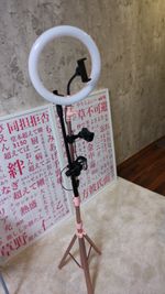 ライトも無料貸し出し中 - セレビィなんば パーティールーム、多目的ルームの室内の写真