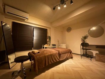 ※タオルはついておりませんのでご注意ください。 - 温もりシェアサロン サロンスペースの室内の写真