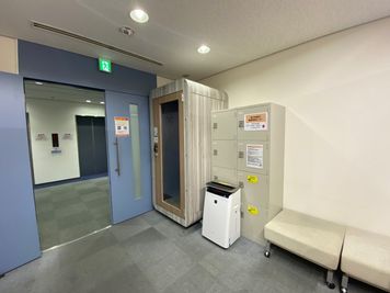 RemoteworkBOX katanaオフィス淀屋橋店 No.1の室内の写真