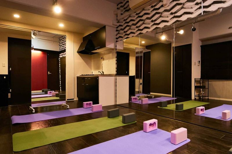 ダンスとヨガができるレンタルスタジオ - レンタルスタジオアルル難波日本橋