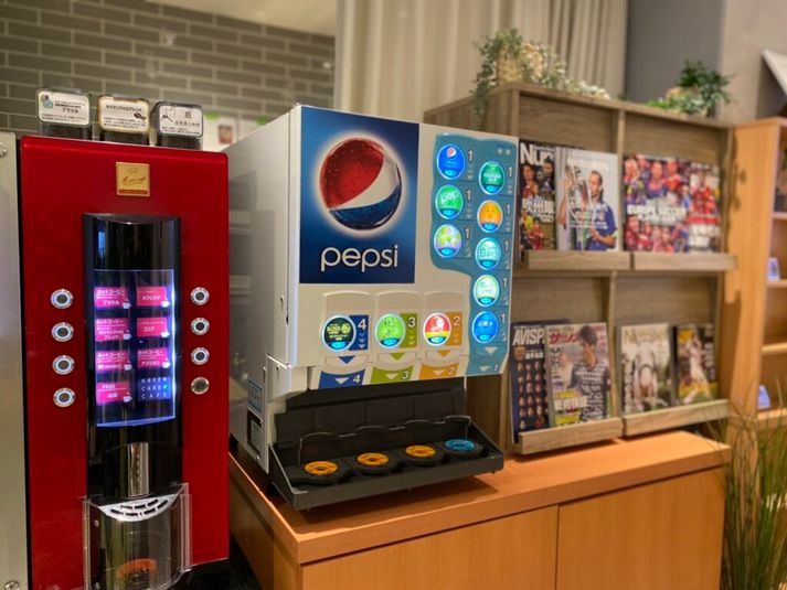 天神中央改札口から30秒！目的に沿って使用できるレンタルスペース - グリーンカードカフェ