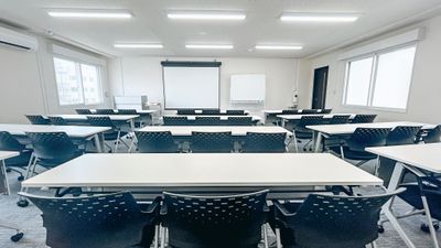駐車場あり🚗最大36名利用可/プロジェクター・スクリーン・ドリンクサーバー無料貸出！/冷暖房完備/サッポロファクトリー目の前 - 会社の番頭さん