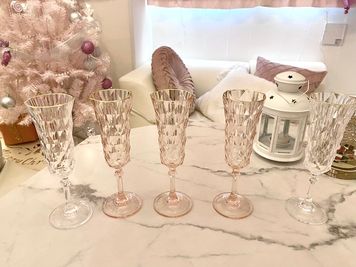 シャンパングラスを導入しました🍾💗お酒やジュースでお洒落なひとときをお過ごしください！ - Lumiére (ルミエール) 【Lumiére(ルミエール)】の室内の写真