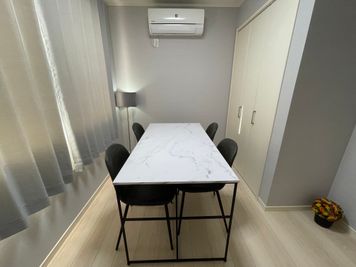 貸会議室en.beaute 駅近完全個室ワーキングスペースroom Bの室内の写真