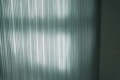 壁のテクスチャです。こちらの壁・天井はマグネットが取り付け可能です。 - in the house / Shibuya "Gallery" 1Fの室内の写真