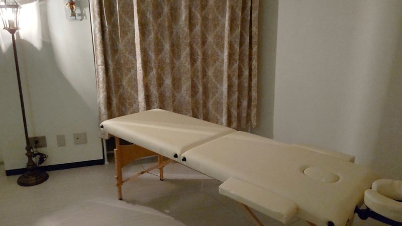 女優ミラー、オプション料金無料！レンタルサロン - レンタルサロン/レンタル会議室 ever