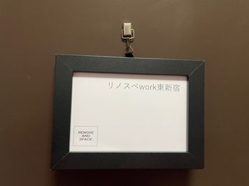 リノスぺ東新宿 レンタルスペース/配信/撮影/スタジオ/SNS/会議の入口の写真