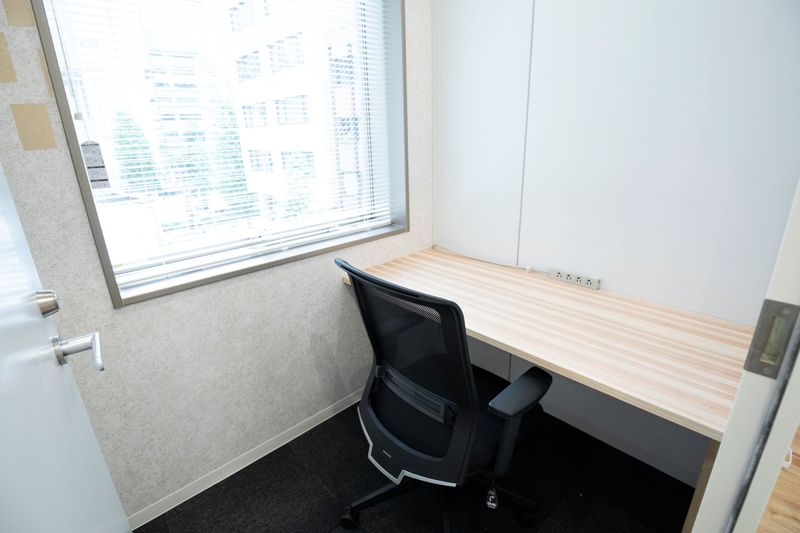 いいオフィス浜松町bywedo 4F_完全個室Aの室内の写真