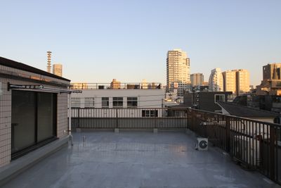 都心　駅近　新宿区四谷　屋上　広いスペース 米倉ビル屋上の室内の写真