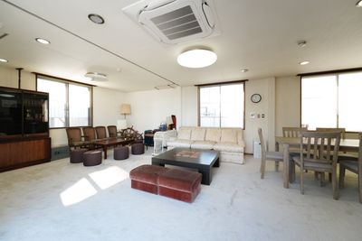 東京レンタルスペース BBQテラス西新宿 Ⅱの室内の写真