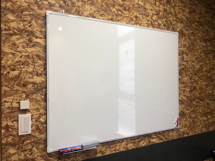 5名用会議室 - BIZcomfort 志木