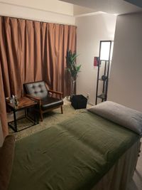 集客アドバイスあり！当日予約可能！ホットキャビ・タオル・Bluetoothスピーカーすべて使って頂けます。 - レンタルサロン　Luxe