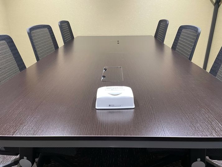 6名用会議室 - BIZcomfort八王子