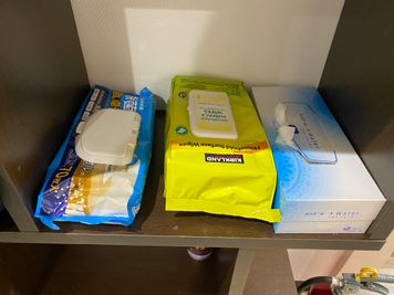 ミリヨン　シェアスペース 黄色ドアルームの室内の写真