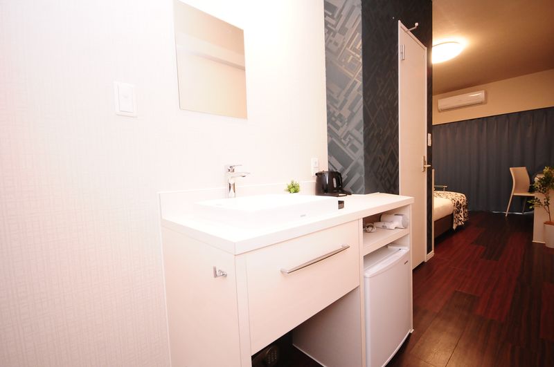 客室3（壁紙ネイビー）505号室 - JAPANESQUE