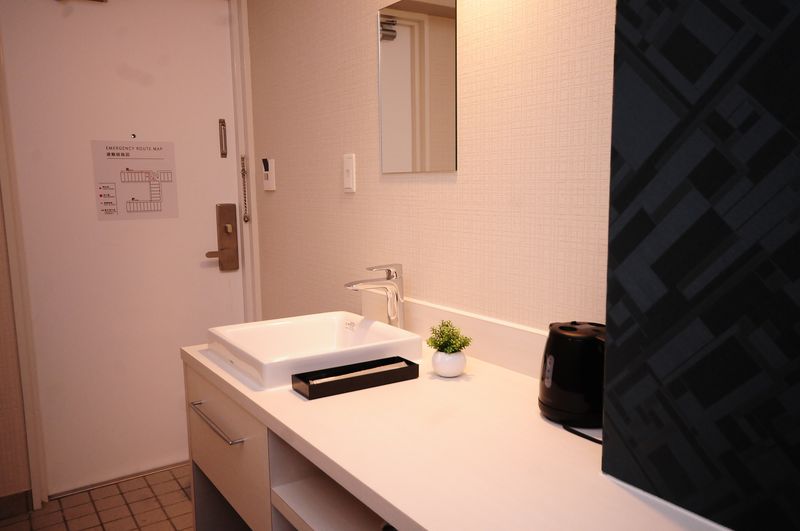 客室3（壁紙ネイビー）505号室 - JAPANESQUE