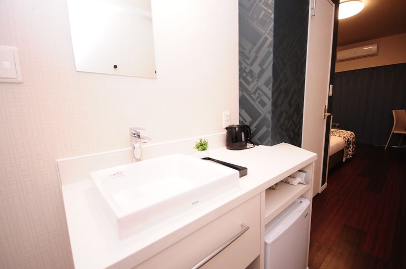 客室3（壁紙ネイビー）508号室 - JAPANESQUE