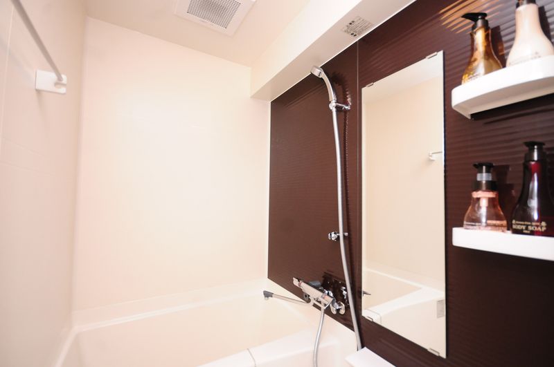 客室3（壁紙ネイビー）519号室 - JAPANESQUE