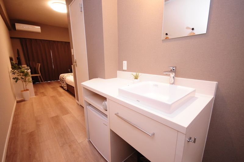 客室4（壁紙ベージュ）611号室 - JAPANESQUE