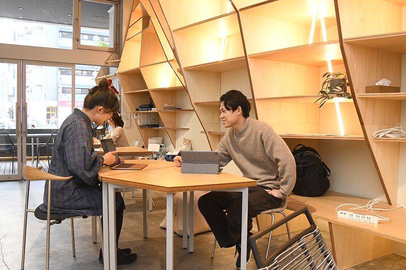 【新規予約停止中】コワーキングスペース - BIRTH LAB