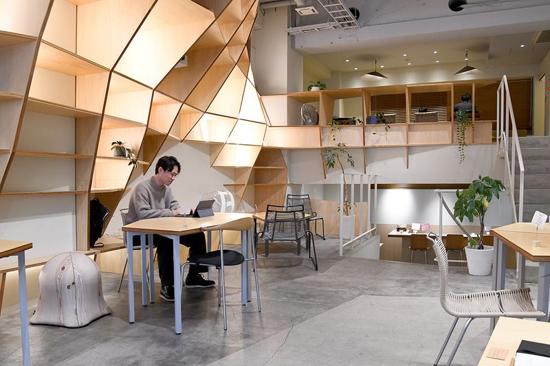 【新規予約停止中】コワーキングスペース - BIRTH LAB