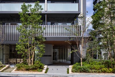 建物左手の外扉から直接シェアラウンジに入る事ができます - 【閉店】Brillia（ブリリア）上野ガーデン シェアラウンジの外観の写真