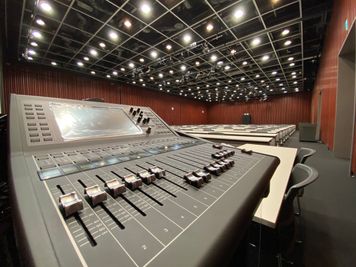 ホールの音響はあらゆるイベントに対応可能 - 東京会議室 中野セントラルパークカンファレンス ホールA+B+C （B1階） [400㎡]の設備の写真