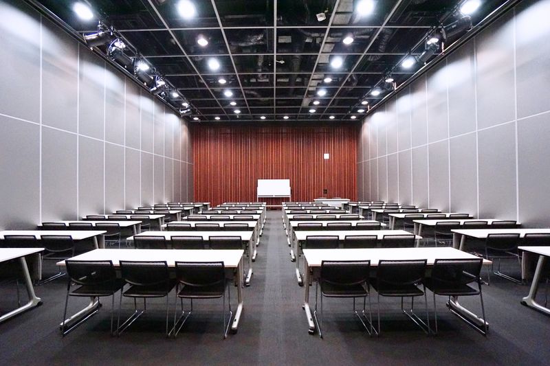 ホールB （B1階） [150㎡] - 東京会議室 中野セントラルパークカンファレンス