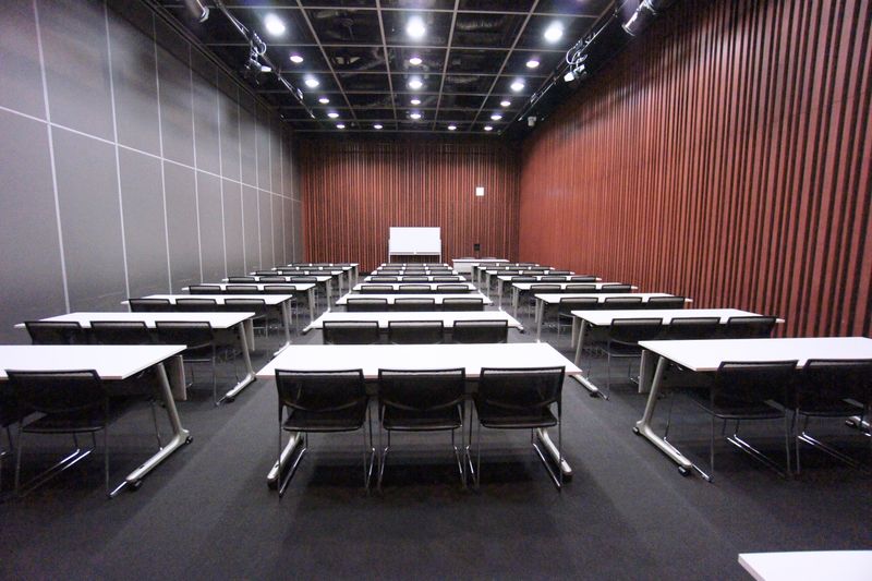 ホールC （B1階） [120㎡] - 東京会議室 中野セントラルパークカンファレンス