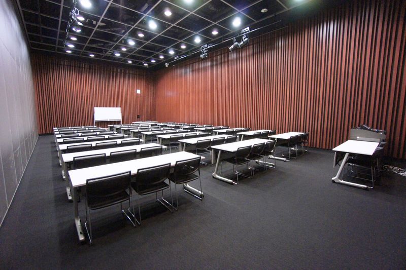 ホールC （B1階） [120㎡] - 東京会議室 中野セントラルパークカンファレンス