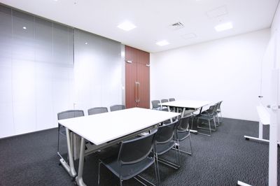 東京会議室 中野セントラルパークカンファレンス ルーム5 （1階） [31㎡]の室内の写真