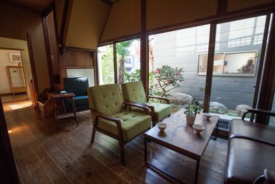 東京・町屋「アイビーカフェ町屋」 一軒まるごと利用／１４０㎡の室内の写真