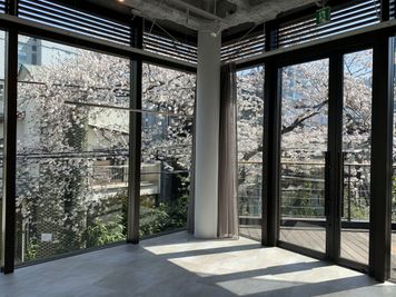 Rand Rand青山2Fの室内の写真