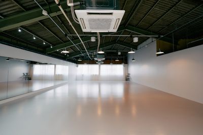 家具移動して窓背景の撮影も📷 - in the house / Mejiro  "Attic"の室内の写真