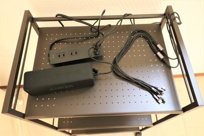 Bluetoothスピーカー
充電ケーブル - 【元町】レンタルスタジオダンテ 元町レンタルスタジオDante(ダンテ) 5階Bスタジオの設備の写真
