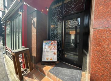カフェ＆バーL'Comfort cafe＆barスペースの外観の写真