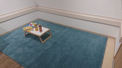 くつろぎスペース -  レンタルスペース【Blue season】  スタイリッシュ空間で会議・面接・撮影・テレワーク・ママ会・女子会の室内の写真