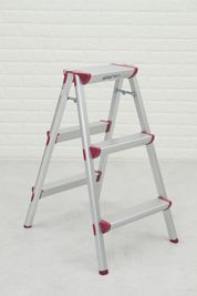 脚立 - STUDIO ZEAL レンタル撮影スタジオ・レンタルスペース・フォトスタジオの設備の写真