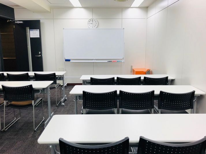 セミナールームB - 【R3C貸会議室】野村不動産新宿南口ビル（旧NMF新宿南口ビル）