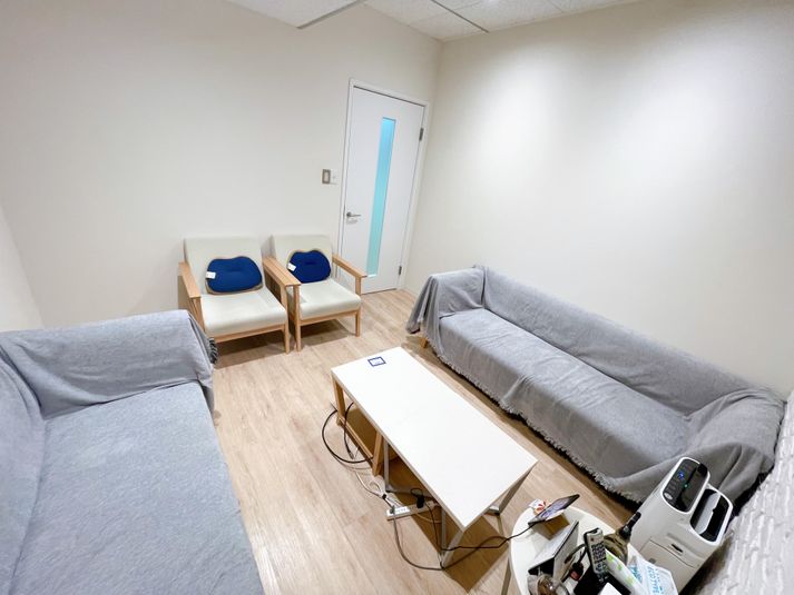 8名用応接室 - STAYUP横浜