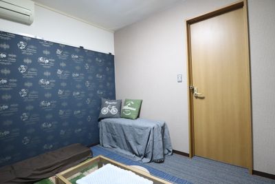 ムサコバコ　ドア側後方 - おうちWorkSpace武蔵小杉 ムサコバコの室内の写真