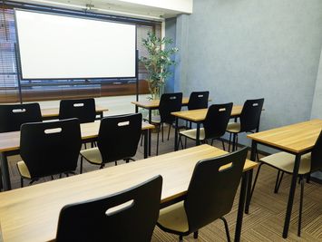 ForYouSpace内神田 貸し会議室【飲酒・パーティ禁止】の室内の写真