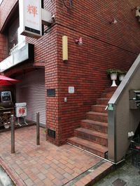 おケイコのカルサロスタジオサロン スタジオ＋小スペース！ダンスやヨガ、使い方いろいろ多目的スタジオの入口の写真